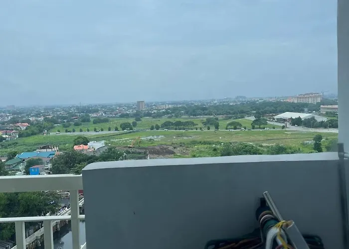 2br Family With Balcony With Wifi And Netflix, Behind Sm Sucat Manila