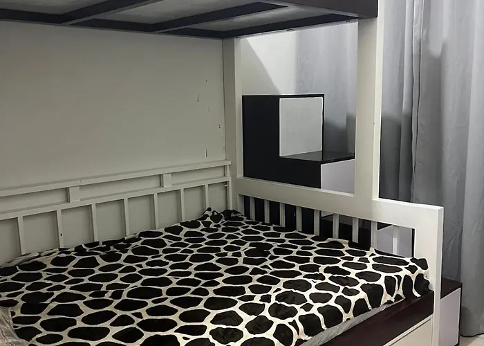 Apartment 2br Family With Balcony With Wifi And Netflix, Behind Sm Sucat Manila