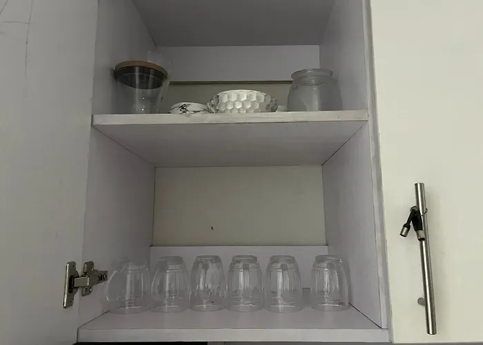 Apartment 2br Family With Balcony With Wifi And Netflix, Behind Sm Sucat *