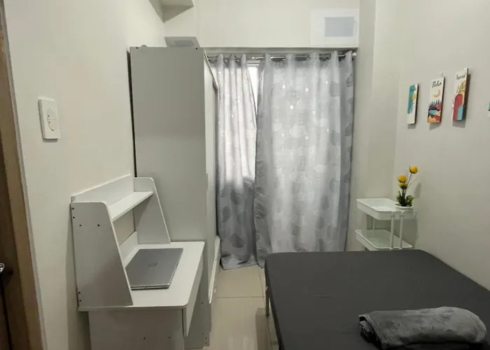 2br Family With Balcony With Wifi And Netflix, Behind Sm Sucat * Manila